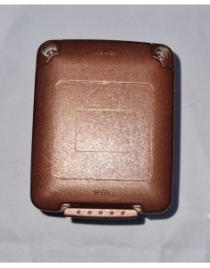 Scatola ip 44 con sportello verniciato per serie system Gewiss alloggio per 2 moduli viene verniciata con vernice simil rame