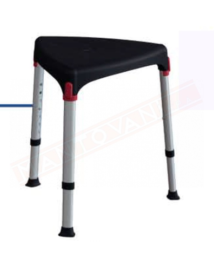 Sgabello con seduta nera e tre gambe in alluminio regolabile in altezza da 39 a 54 seduta 39x39 per persone massimo 150 kg